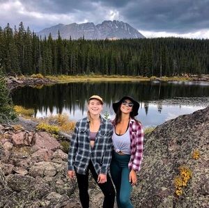 Meet your Posher, Dani